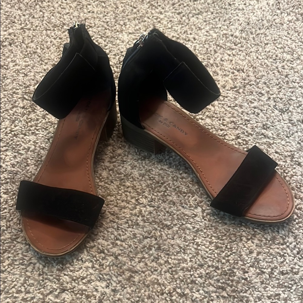Black Women's Sandals